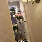 Nyaraló Crismi House *